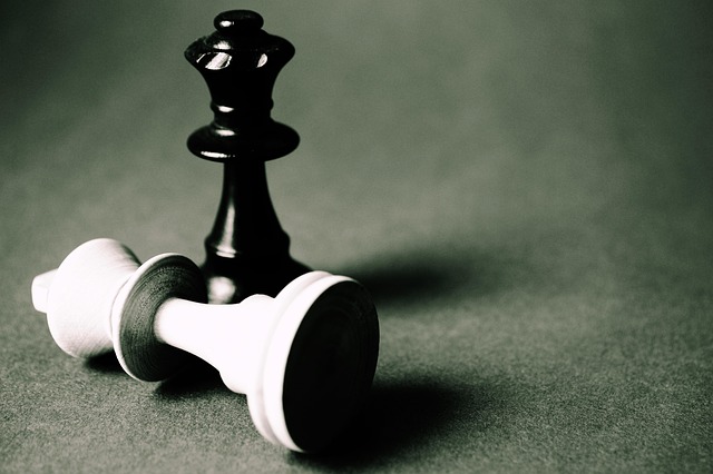 5 Tricks to Throw a Narcissist Off Their Game