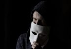 10 Common Narcissistic Hoovering Tactics